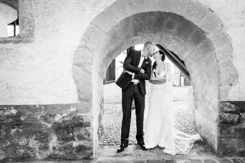 photo de couple dans les vignes, Mélanie et Jérôme ont célébré leur mariage dans les vignes du lavaux
