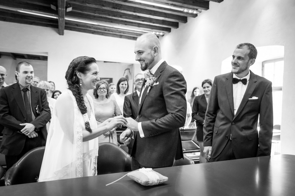 cérémonie civil, Mélanie et Jérôme ont célébré leur mariage dans les vignes du lavaux